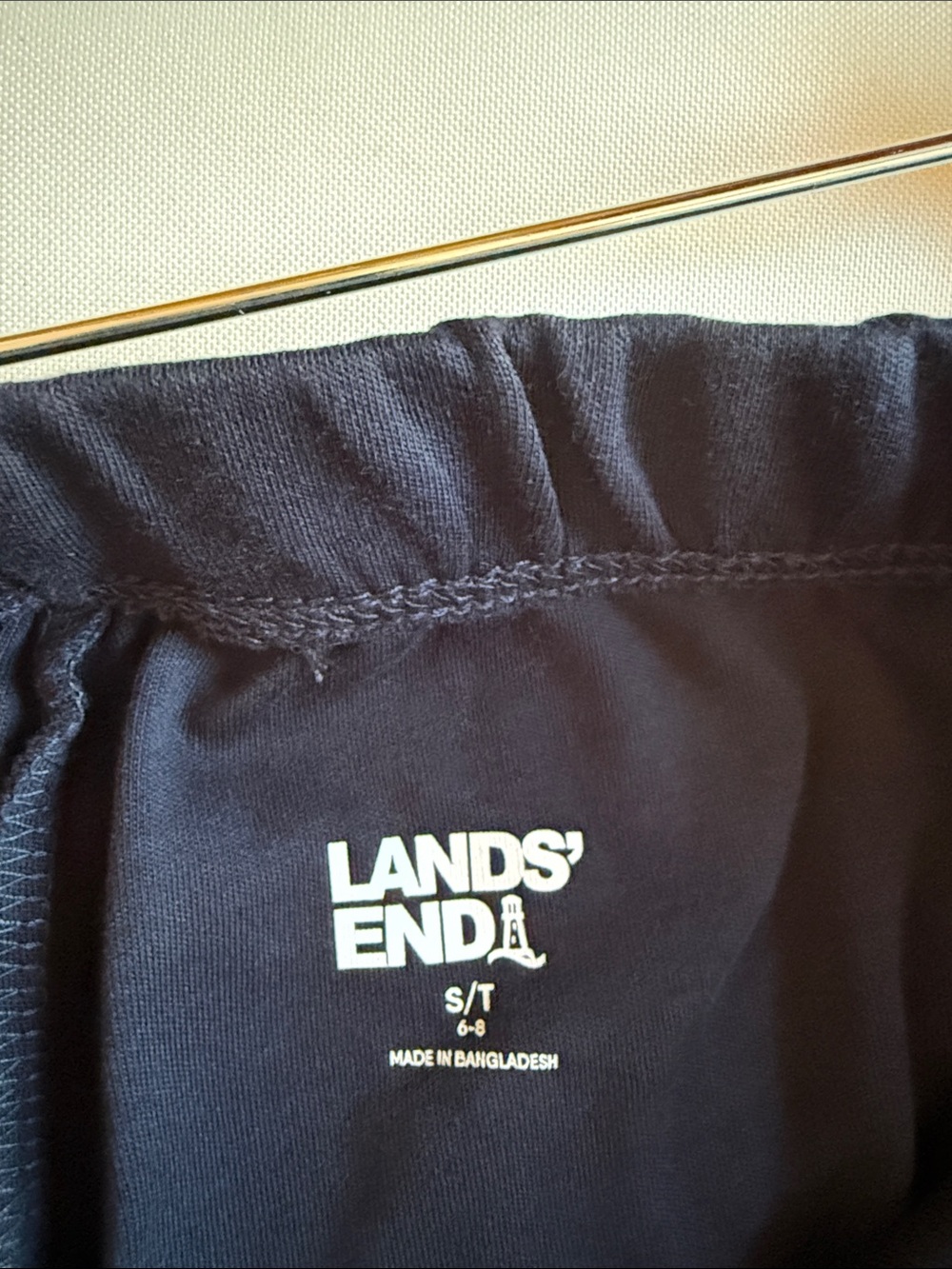 Lands End Dark Navy Crop Pants Size Small - Picture 2 of 4
